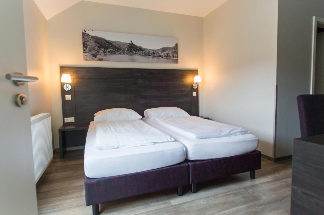 Aparthotel Cochem Esterno foto