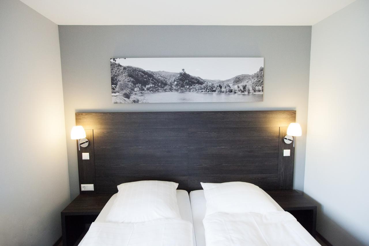 Aparthotel Cochem Esterno foto